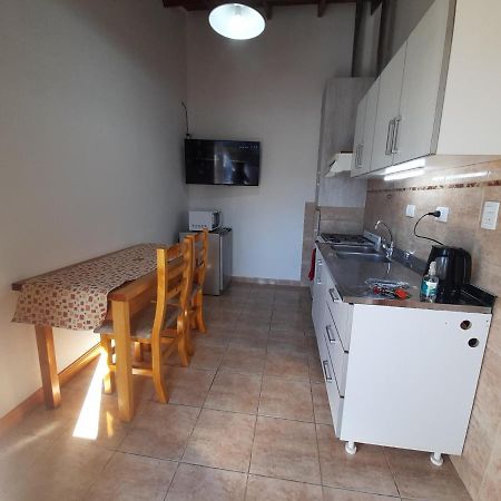 Monsenor Fagnano 592 "C" Apartment อูซัวยา ภายนอก รูปภาพ