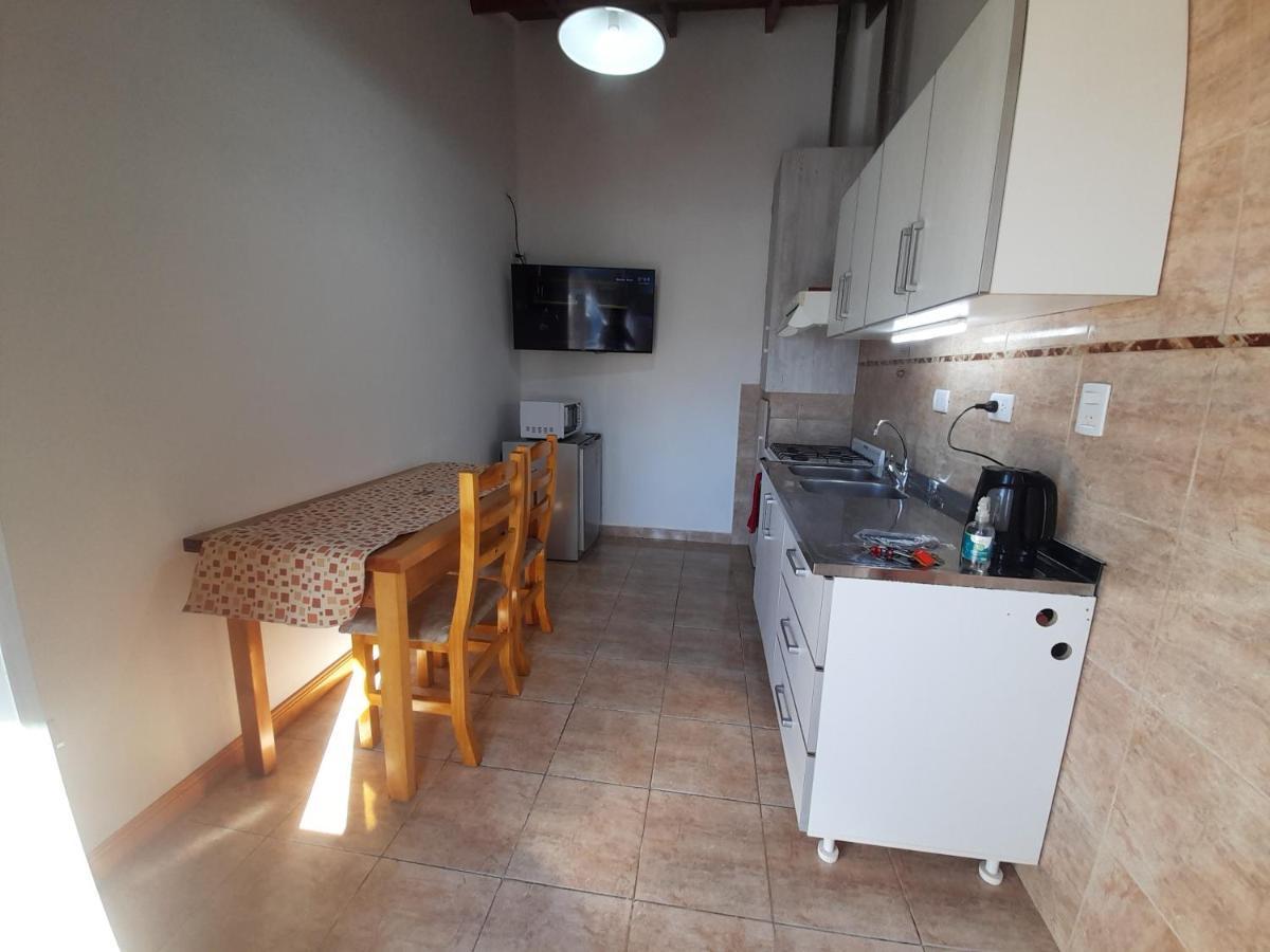 Monsenor Fagnano 592 "C" Apartment อูซัวยา ภายนอก รูปภาพ