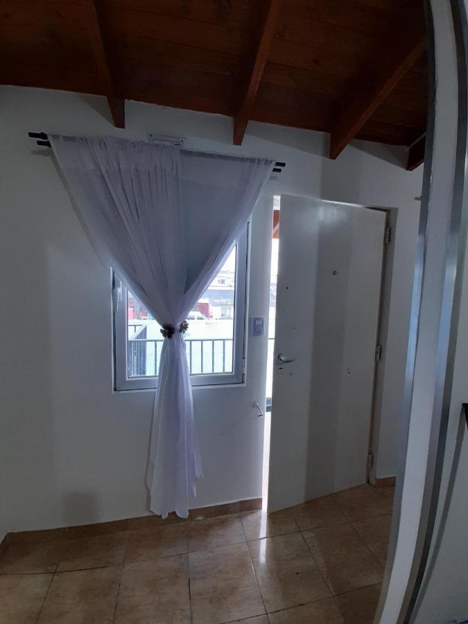 Monsenor Fagnano 592 "C" Apartment อูซัวยา ภายนอก รูปภาพ