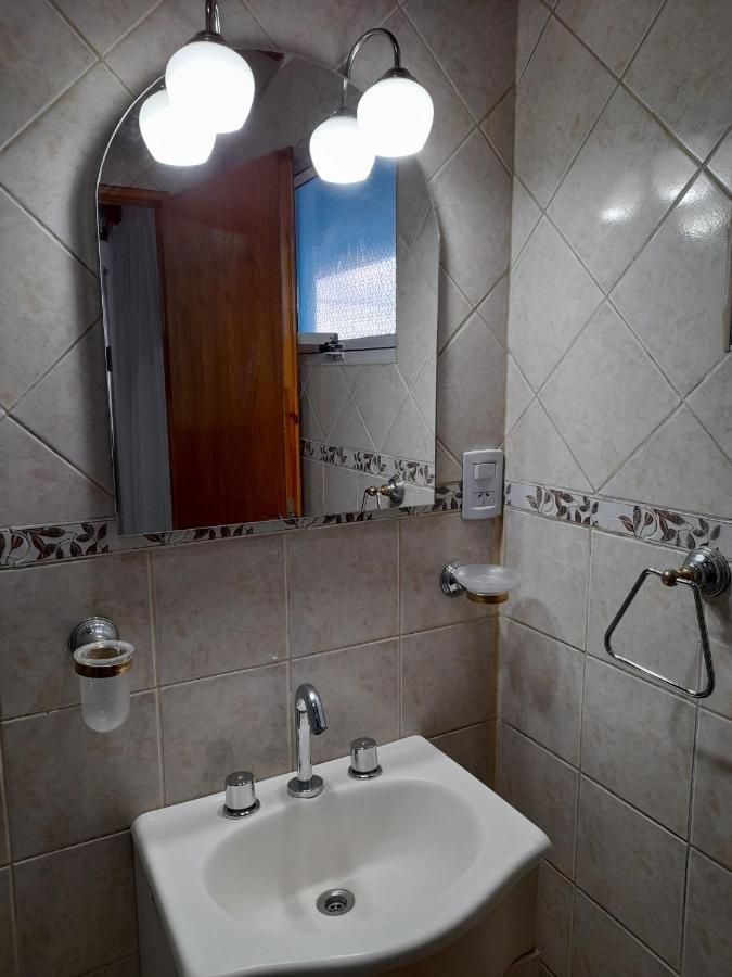 Monsenor Fagnano 592 "C" Apartment อูซัวยา ภายนอก รูปภาพ