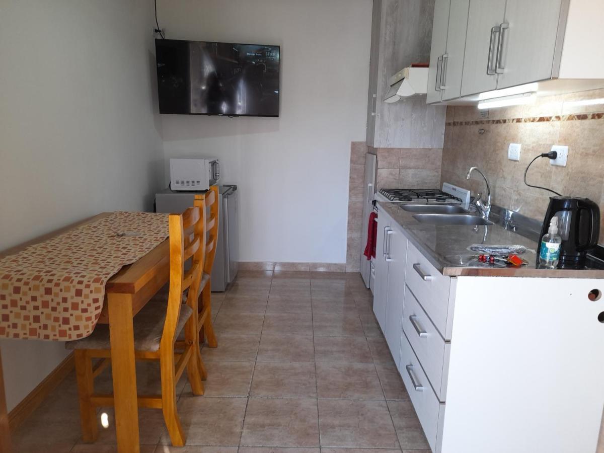 Monsenor Fagnano 592 "C" Apartment อูซัวยา ภายนอก รูปภาพ