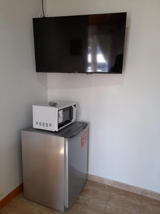 Monsenor Fagnano 592 "C" Apartment อูซัวยา ภายนอก รูปภาพ