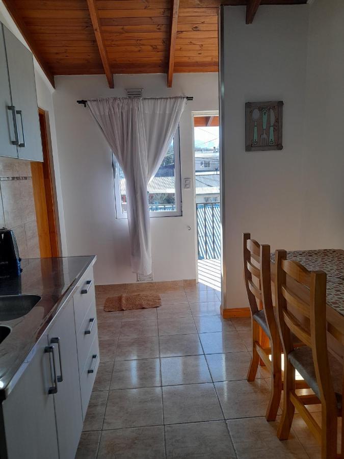 Monsenor Fagnano 592 "C" Apartment อูซัวยา ภายนอก รูปภาพ
